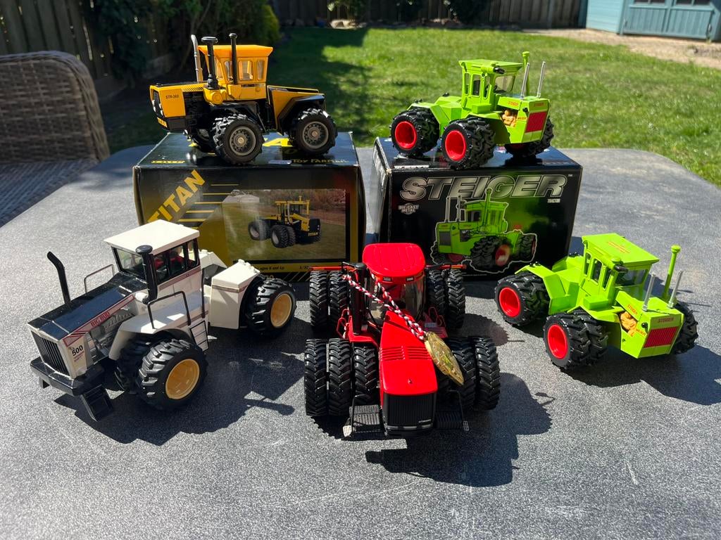 Partij kniktractors Ertl Big Bud Case IH Steiger Titan, Ophalen of Verzenden, Nieuw, Tractor of Landbouw, ERTL