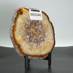 Agaat schijf met standaard, Verzamelen, Mineralen en Fossielen, Ophalen of Verzenden, Mineraal
