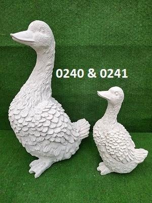 Bewerkten set Ganzen. nr 0240 & 0241, Ophalen, Nieuw, Beton, Dierenbeeld