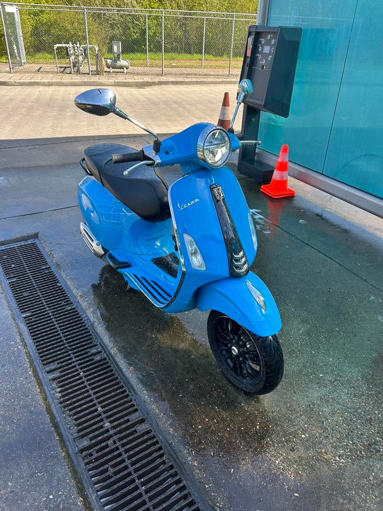 Vespa Primavera, Ophalen, Overige modellen, Maximaal 45 km/u, Zo goed als nieuw