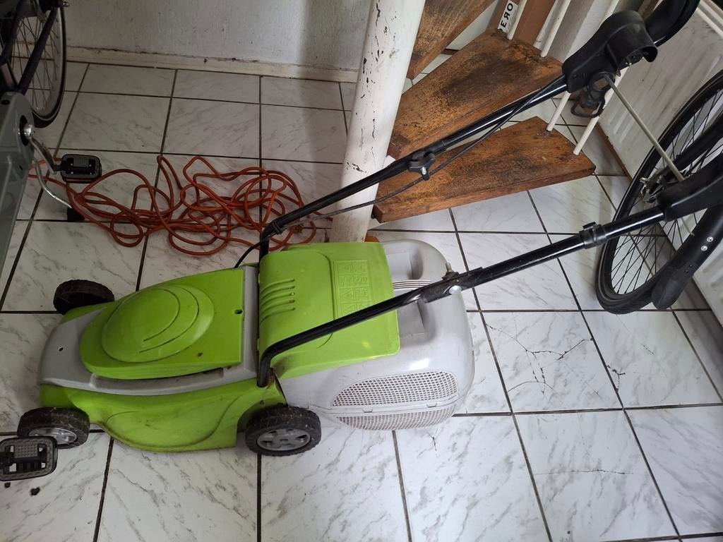 Grasmaaier, Tuin en Terras, Grasmaaiers, Ophalen, Gebruikt, Elektrische grasmaaier