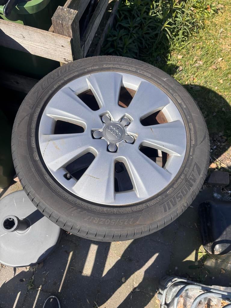 Audi velg met Landsail Qirin 220 band 225/50ZR17, Ophalen, Gebruikt, Banden en Velgen, 17 inch