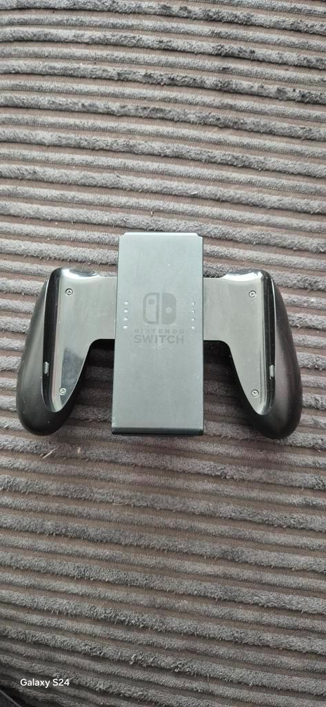 Nintendo Switch Joy-Con Grip Controller Houder, Spelcomputers en Games, Spelcomputers | Nintendo Consoles | Accessoires, Zo goed als nieuw