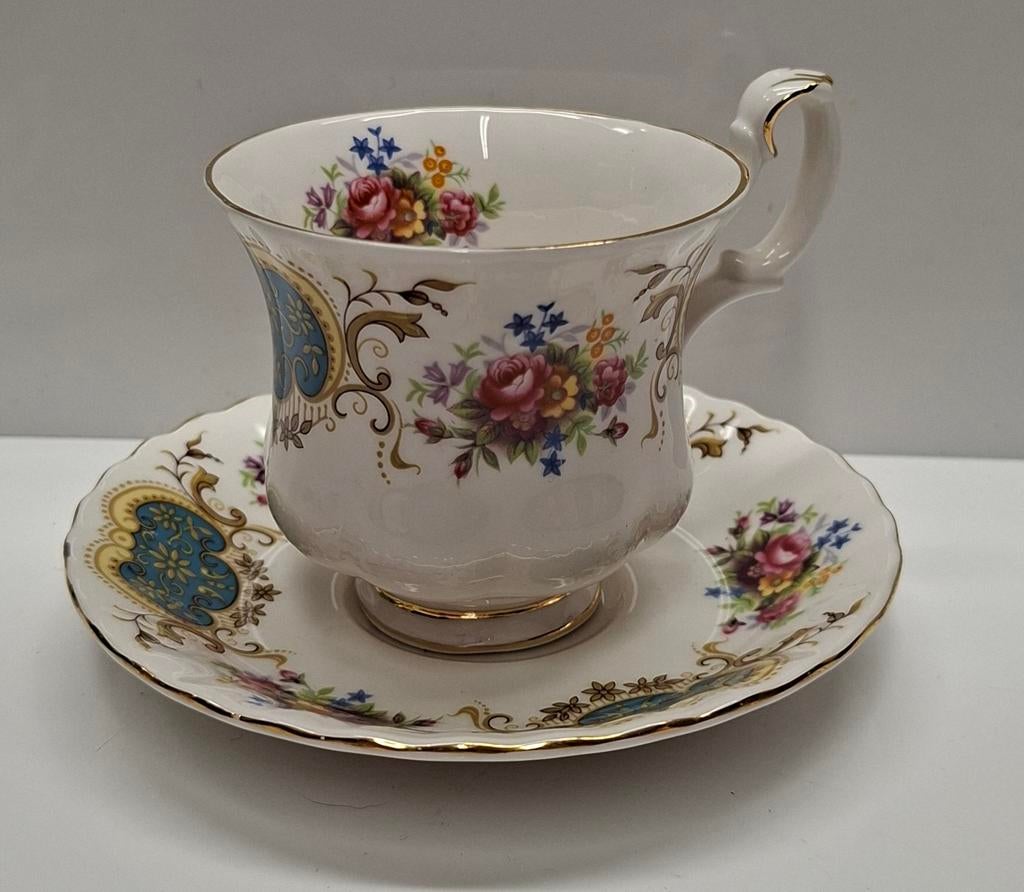 Royal Albert Berkeley Theekop en Schotel - Vintage, Ophalen of Verzenden