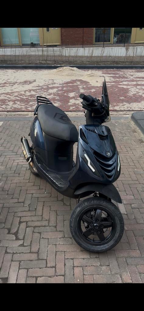 Piaggio Zip 70cc Brom, Ophalen of Verzenden, Zo goed als nieuw, Tweetakt, Zip