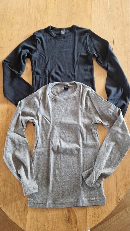 2 NIEUWE effen Longsleeves, ronde hals 146-152 zwart & grijs, Kinderen en Baby's, Kinderkleding | Maat 146, C&A, Nieuw, Ophalen of Verzenden