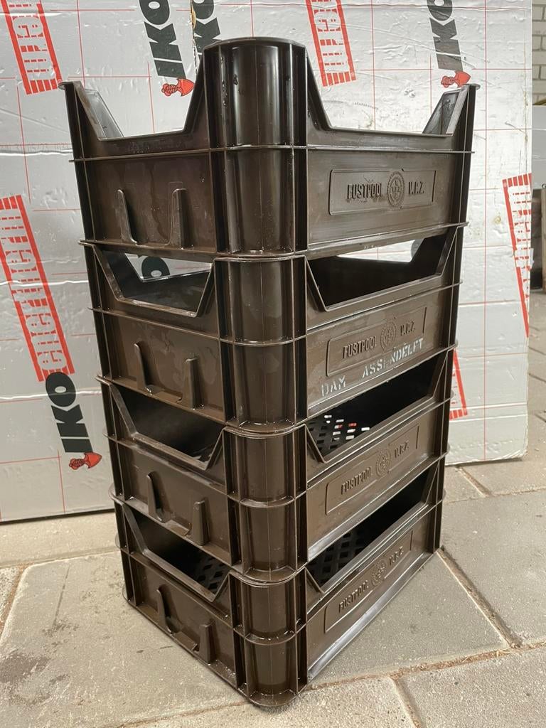 Kratten plastic 50 stuks beschikbaar, Ophalen, Minder dan 35 cm, Minder dan 50 cm, Zo goed als nieuw