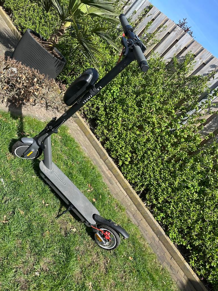 Invanti elektrische step, max snelheid 25km/u, Fietsen en Brommers, Steps, Ophalen, Zo goed als nieuw, Elektrische step (E-scooter)