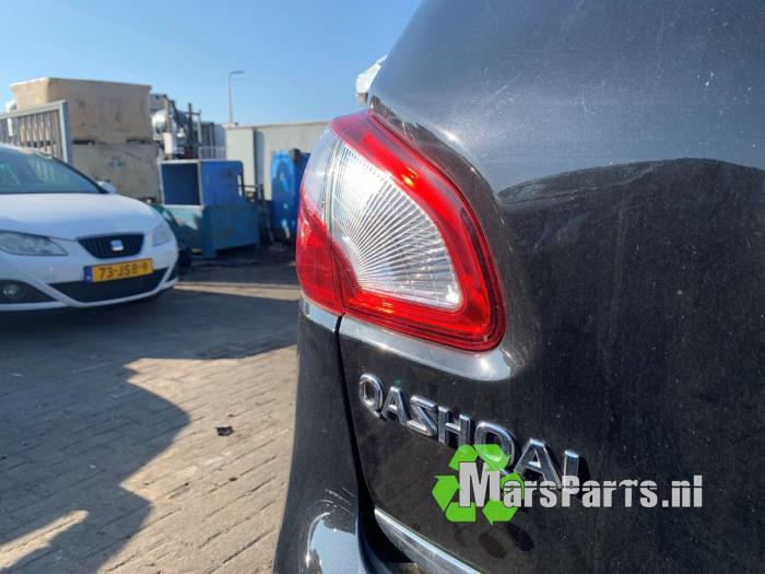 Achterlicht links van een Nissan Qashqai, Auto-onderdelen, Verlichting, Nissan, Gebruikt, 3 maanden garantie, Ophalen of Verzenden