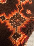 Vintage wollen tapijt - kleed klassiek loper tafelkleed, Ophalen of Verzenden, Gebruikt, Rechthoek, Binnen