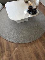 Mooi vloerkleed te koop rond 2 meter. Zonder vlekken., Ophalen of Verzenden, Zo goed als nieuw