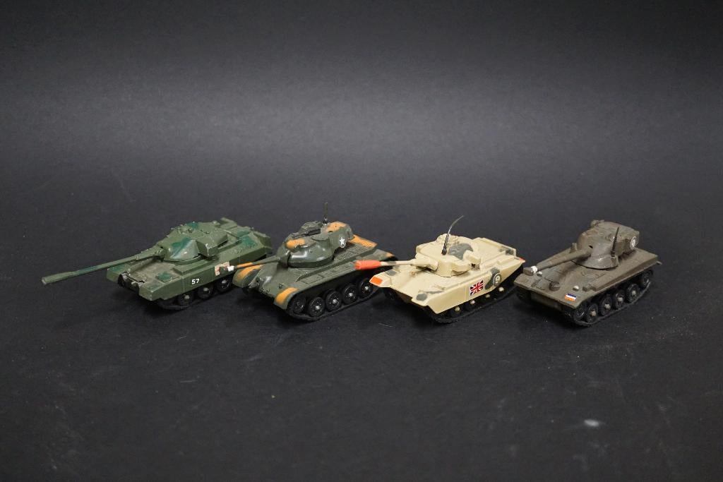 4 Wheeler tank (Centurion, Patton, Chieftain, AMX) - Vintage, Ophalen of Verzenden, Zo goed als nieuw