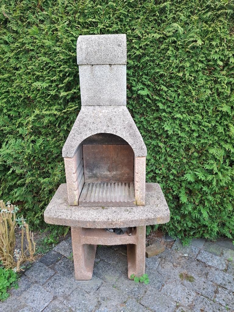 Stenen barbecue, Ophalen, Zo goed als nieuw, Onbekend