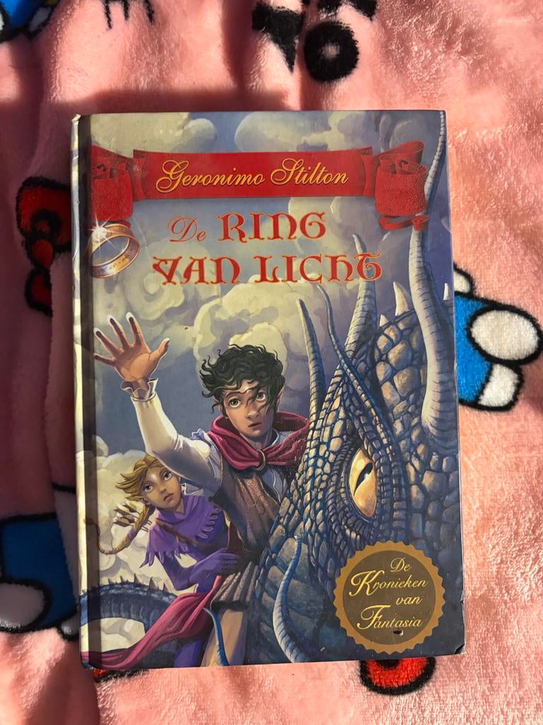 Geronimo Stilton: De Ring van Licht & De Betoverde Poort, Boeken, Fantasy, Ophalen of Verzenden, Gelezen