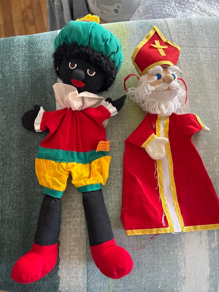Sinterklaas en Zwarte Piet handpoppen set, Ophalen of Verzenden, Nieuw, Jongen of Meisje