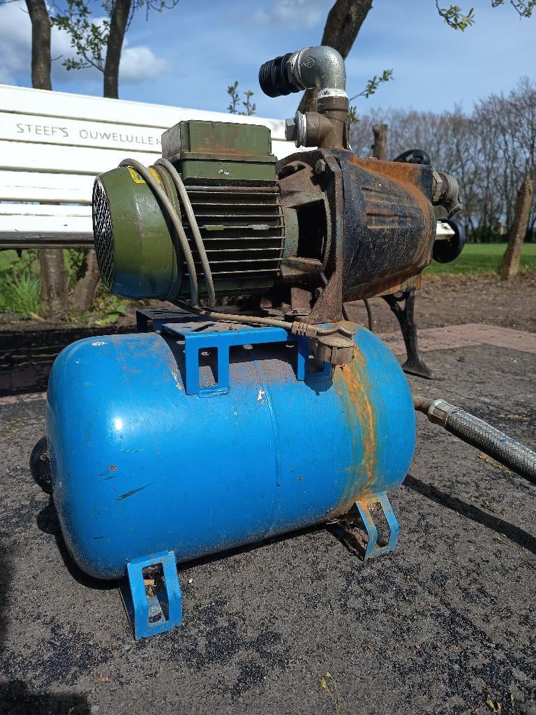grondwaterpomp / hydrofoor / hydrofoorpomp, Tuin en Terras, Waterpompen, Ophalen, Gebruikt, Elektrisch, Besproeiingspomp