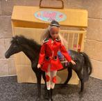Vier vinted barbie's en paardenstal., Ophalen of Verzenden, Gebruikt, Barbie