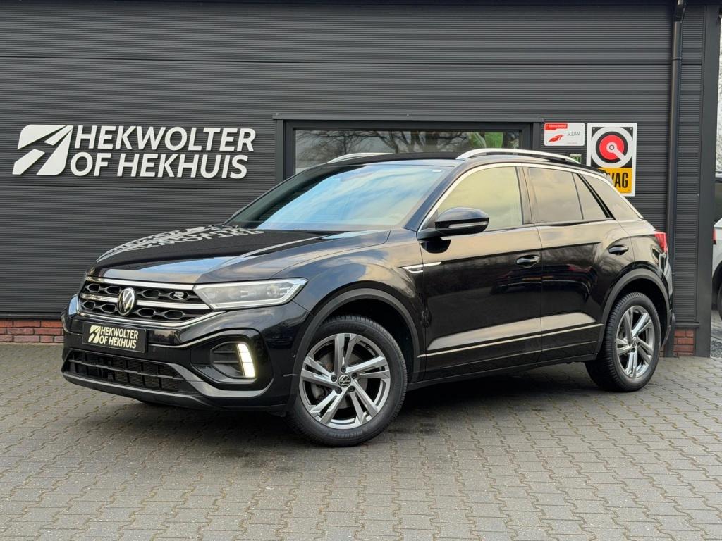 Volkswagen T-Roc 1.0 TSI 110PK R-Line | Camera | App-connect, Voorwielaandrijving, Gebruikt, Alcantara, Zwart