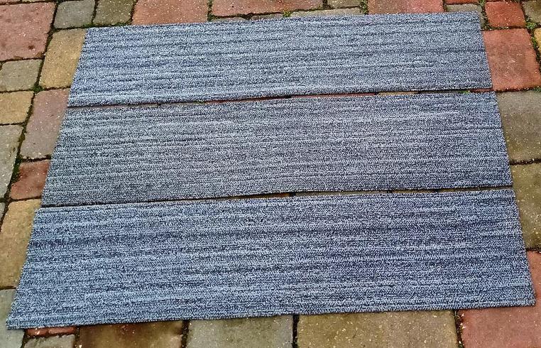 Stroken vloerbedekking, Ophalen, 75 m² of meer, Zo goed als nieuw, Grijs