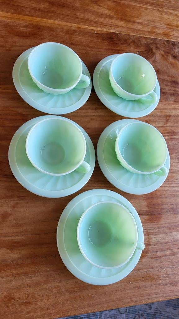 Jadeite kop en schotels, Ophalen of Verzenden