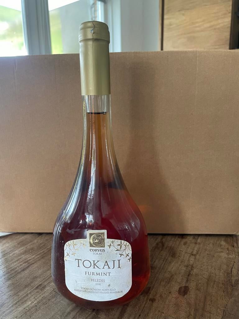 Corvus Tokaji Furmint Félédes 2018 - Hongaarse Witte Wijn, Ophalen of Verzenden, Zo goed als nieuw, Overige gebieden, Witte wijn