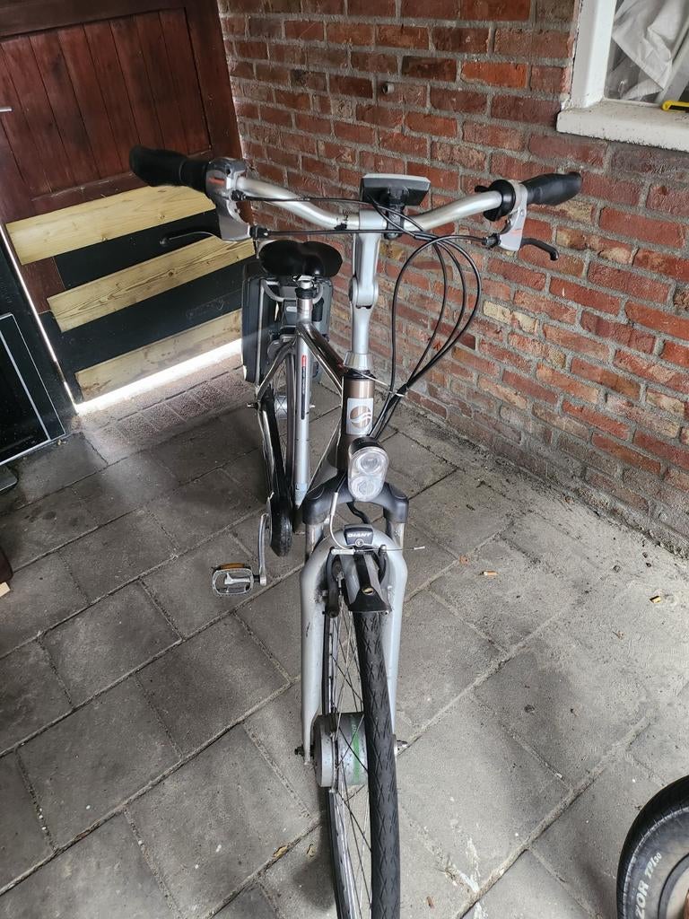 Giant elektrische herenfiets met 2 accu's, Fietsen en Brommers, Elektrische fietsen, Ophalen of Verzenden