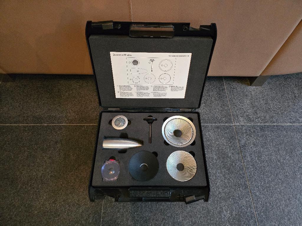 Bowers & Wilkins 700 series demonstrationkit, Nieuw, Ophalen of Verzenden, Bowers & Wilkins (B&W), 120 watt of meer