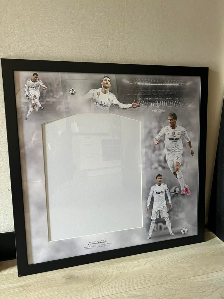 Cristiano Ronaldo Frame 80x80cm, Verzamelen, Ophalen, Nieuw, Buitenlandse clubs, Shirt