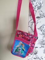 Frozen schoudertasjes, Ophalen