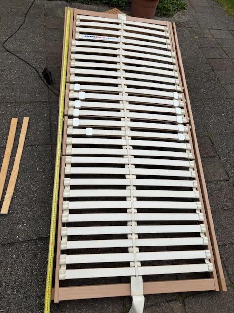 Elektrisch Verstelbare Lattenbodem Rawi Duomaat 89.5x195cm, Gebruikt, 90 cm, Eenpersoons, Bedbodem