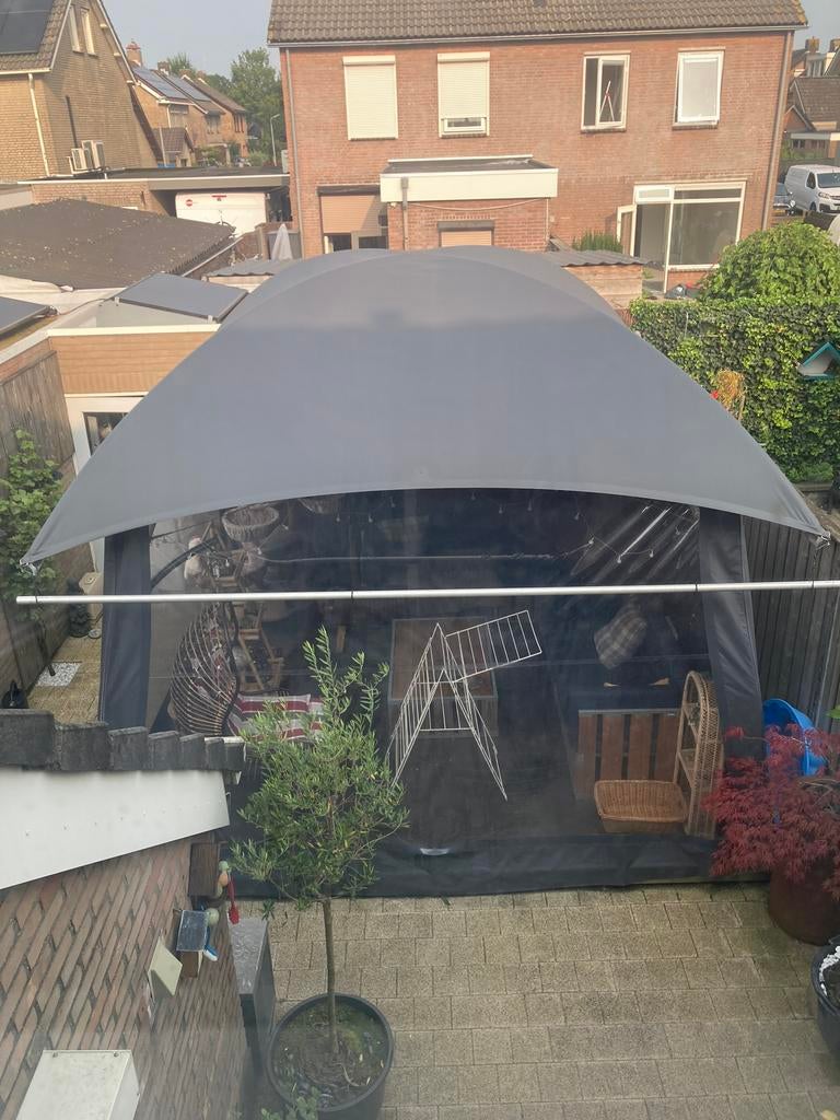 Creative Structures Lounger M met bewerkte vloer, Ophalen, Zo goed als nieuw, Minder dan 5 meter
