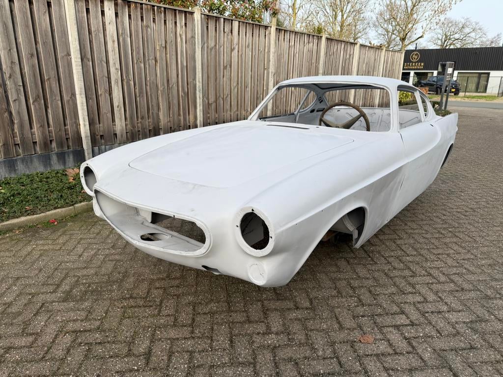 Volvo P1800 S restauratie project 1966, Auto's, Oldtimers, Bedrijf, Volvo, Benzine, Coupé, Handgeschakeld, Wit, Zwart, Leder, Achterwielaandrijving