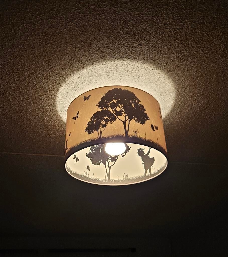 Olucia lichtroze plafondlamp silhouet, Ophalen, Zo goed als nieuw, Lamp