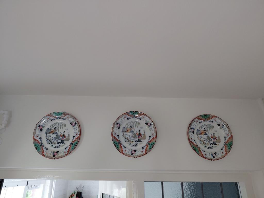 Decoratieve wandborden Petrus, Ophalen