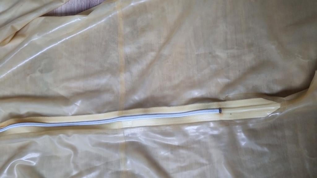 Latex catsuit cocon pak maat L, Kleding | Dames, Onbekend, Verzenden, Zo goed als nieuw