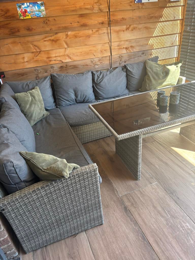 Comfortabele loungeset met tafel, Ophalen, 5 zitplaatsen, Gebruikt, Loungeset
