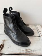 DR.MARTENS DELPHINE LEREN VETERLAARZEN MAAT 38 DR. MARTENS, Zwart, Lage of Enkellaarzen, Ophalen of Verzenden, Zo goed als nieuw