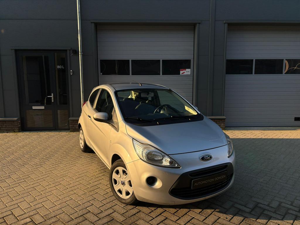 Ford Ka 1.2 69pk 2011 Grijs NAP, Voorwielaandrijving, Stof, 1242 cc, 4 cilinders