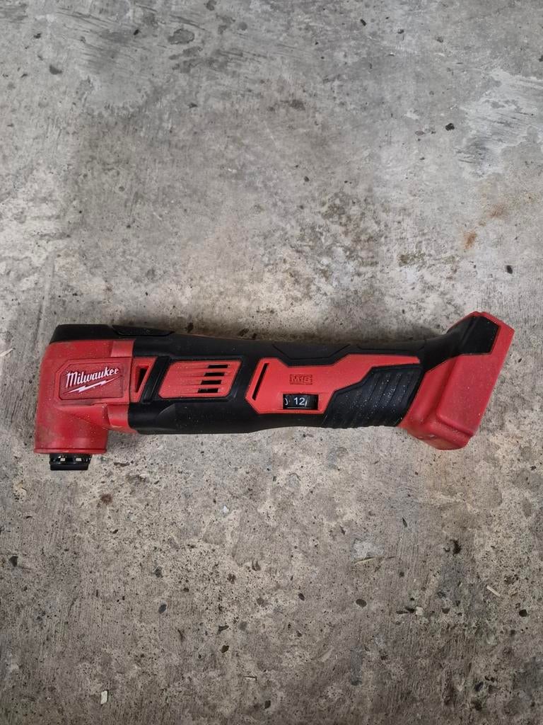 Milwaukee BMT multitool M18, Doe-het-zelf en Verbouw, Gereedschap | Handgereedschap, Ophalen of Verzenden