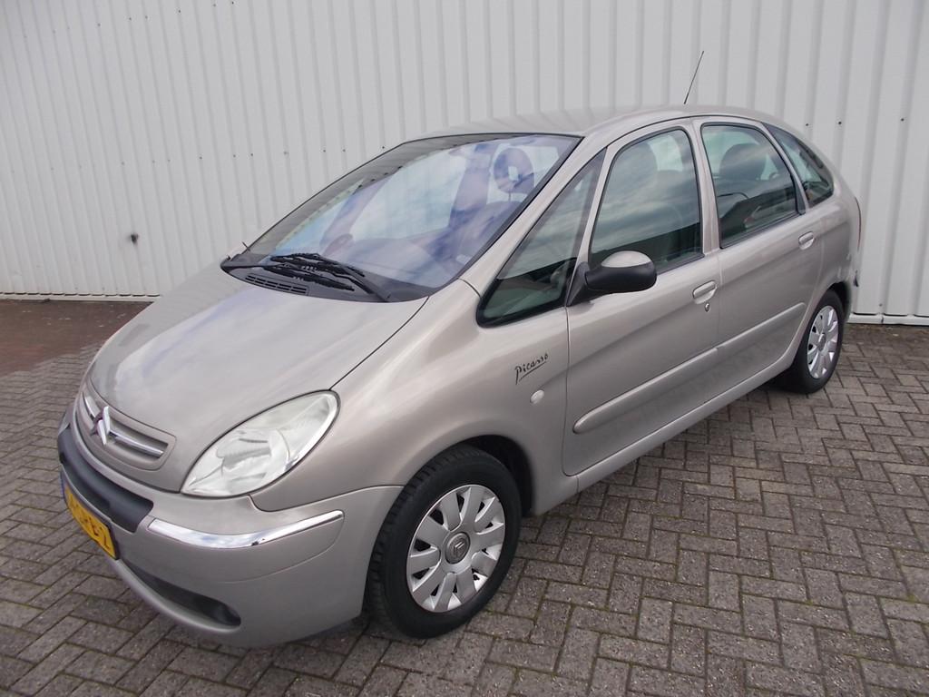 Citroën Xsara Picasso 1.8i-16V Exclusive ( NW. APK KEURING, Stof, Beige, 4 cilinders, 1749 cc