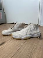 Nike Jordan future wit, Kleding | Dames, Schoenen, Ophalen, Gedragen, Wit, Sneakers of Gympen