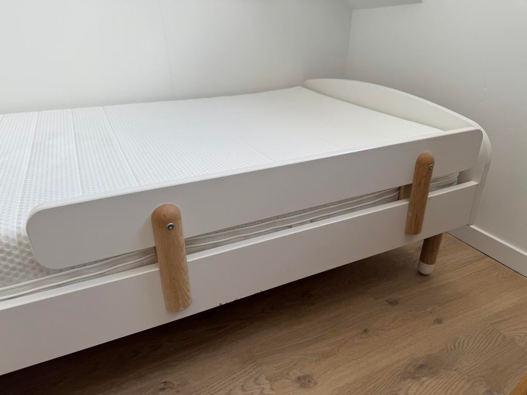 Uitval bescherming (hout-wit) voor Flexa kinderbed, Ophalen, Zo goed als nieuw, Minder dan 140 cm, Minder dan 70 cm