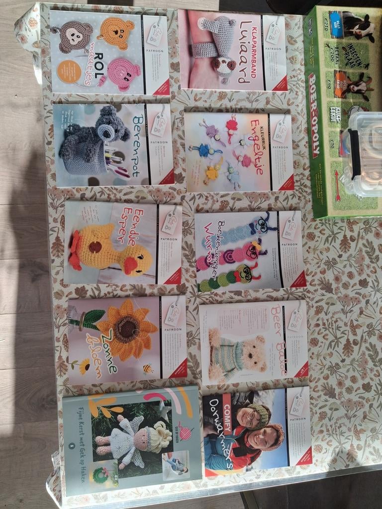 Haakpatronen en een boekje, Ophalen of Verzenden