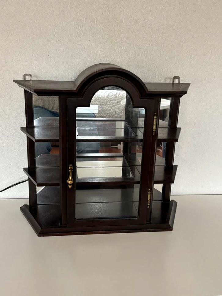 Vitrinekastje van hout met glas, licht en spiegelwand, Huis en Inrichting, Kasten | Vitrinekasten, Zo goed als nieuw, Minder dan 100 cm