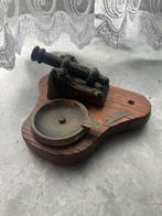 Vintage Kanon Asbak met Houten Voetstuk, Antiek en Kunst, Ophalen of Verzenden
