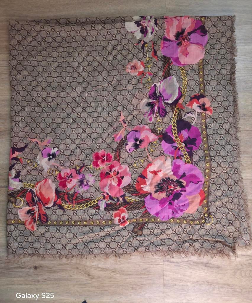 PRACHTIGE GUCCI SJAAL MET BLOEMEN MONOGRAM LOGO PANSHIE, Ophalen, Maat 46/48 (XL) of groter, Sjaal, Gucci