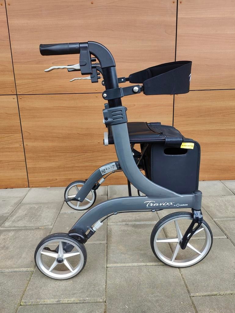 Travixx de luxe rollator nieuwstaat, Diversen, Rollators, Ophalen of Verzenden, Zo goed als nieuw