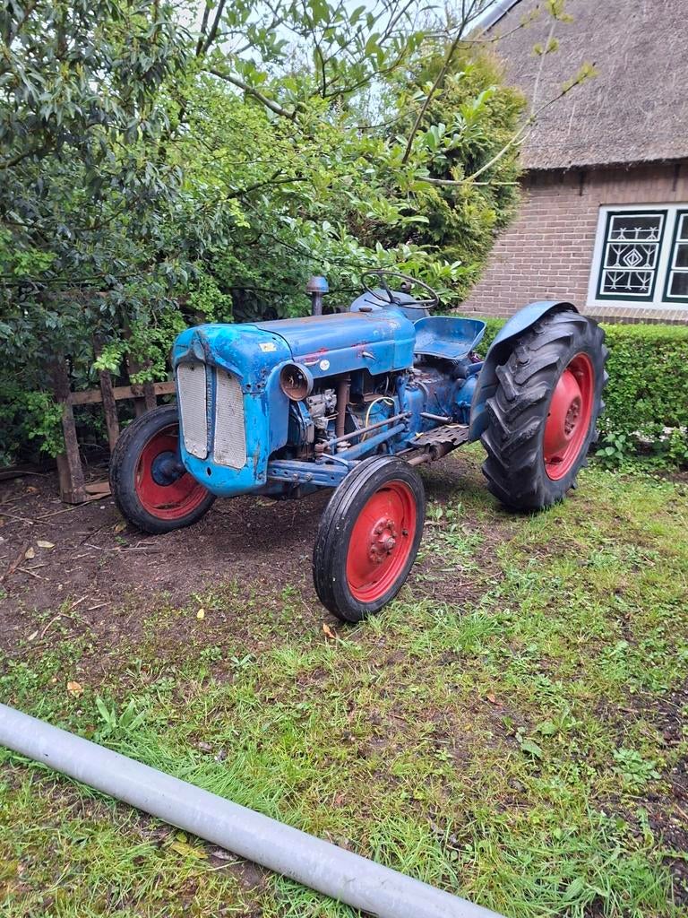 Ford dexta onderdelen, Zakelijke goederen, Agrarisch | Onderdelen | Banden, Velgen en Assen, Ophalen of Verzenden