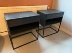 2x IKEA Vikhammer nachtkastje zwart 60x39x65 cm, Huis en Inrichting, Ophalen, Gebruikt, 45 tot 65 cm, 55 tot 70 cm