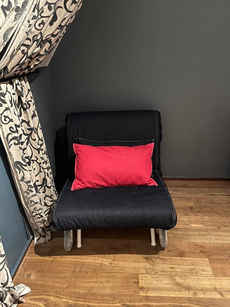 Slaapbank ikea, Huis en Inrichting, Slaapkamer | Slaapbanken, Ophalen, Gebruikt, Tweepersoons, 140 cm